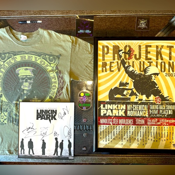 LINKIN PARK®️ PROJEKT REVOLUTION™️ Autographed Memorabilia Ultimate Collection☄️ - Picture 2 of 16